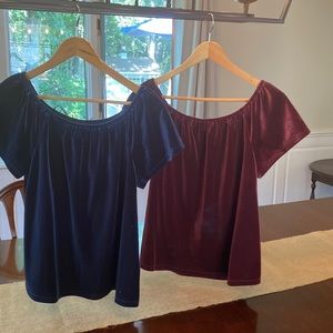 Bundle of 2 GAP BNWT off the shoulder/scoop neck size M tops!  Brand new!